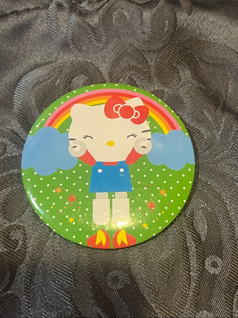 Hello Kitty Green Rainbow Cloud Pin - Multicolor